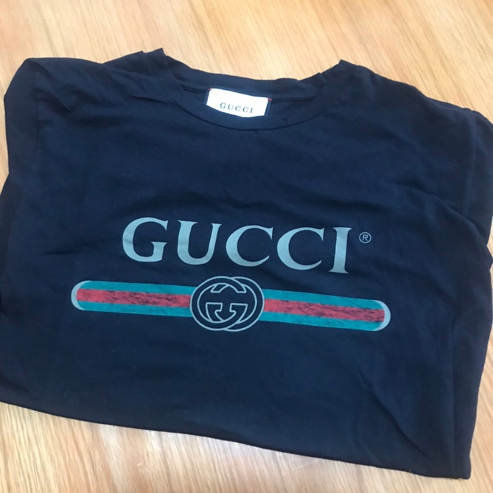 Gucci Logo Tshirt size M